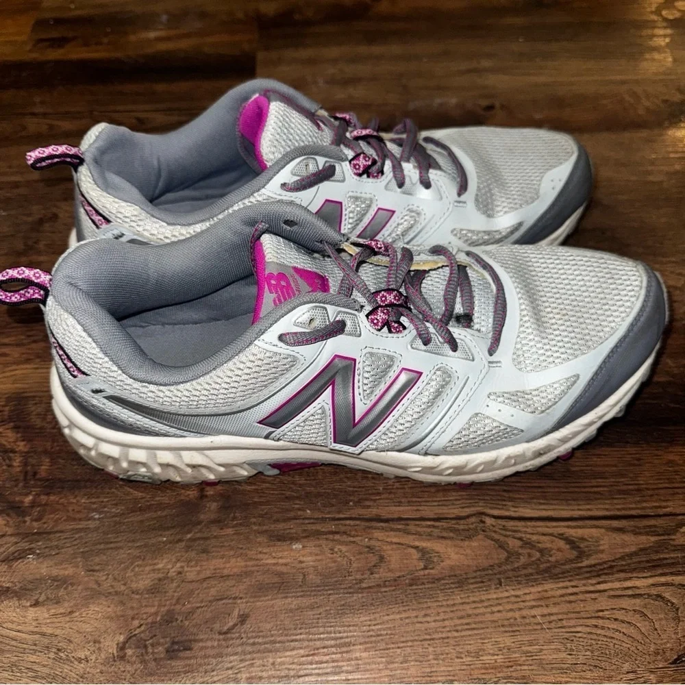 New Balance 412v3 Sneakers All Terrain Unisex WTE412L3 Grey Fuschia Womens 12 D